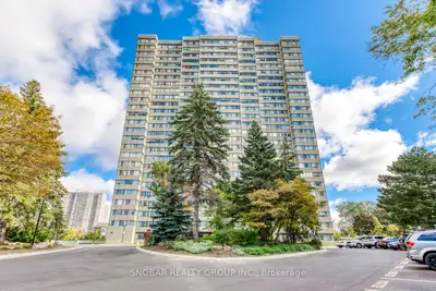 Condo Apartment in Toronto