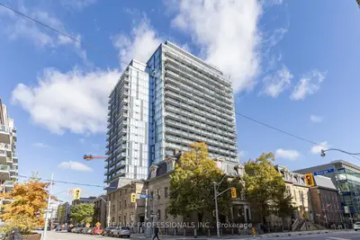 Condo Apartment in Toronto