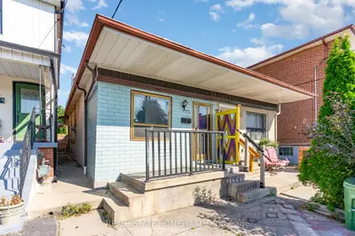 Semi-Detached in Toronto