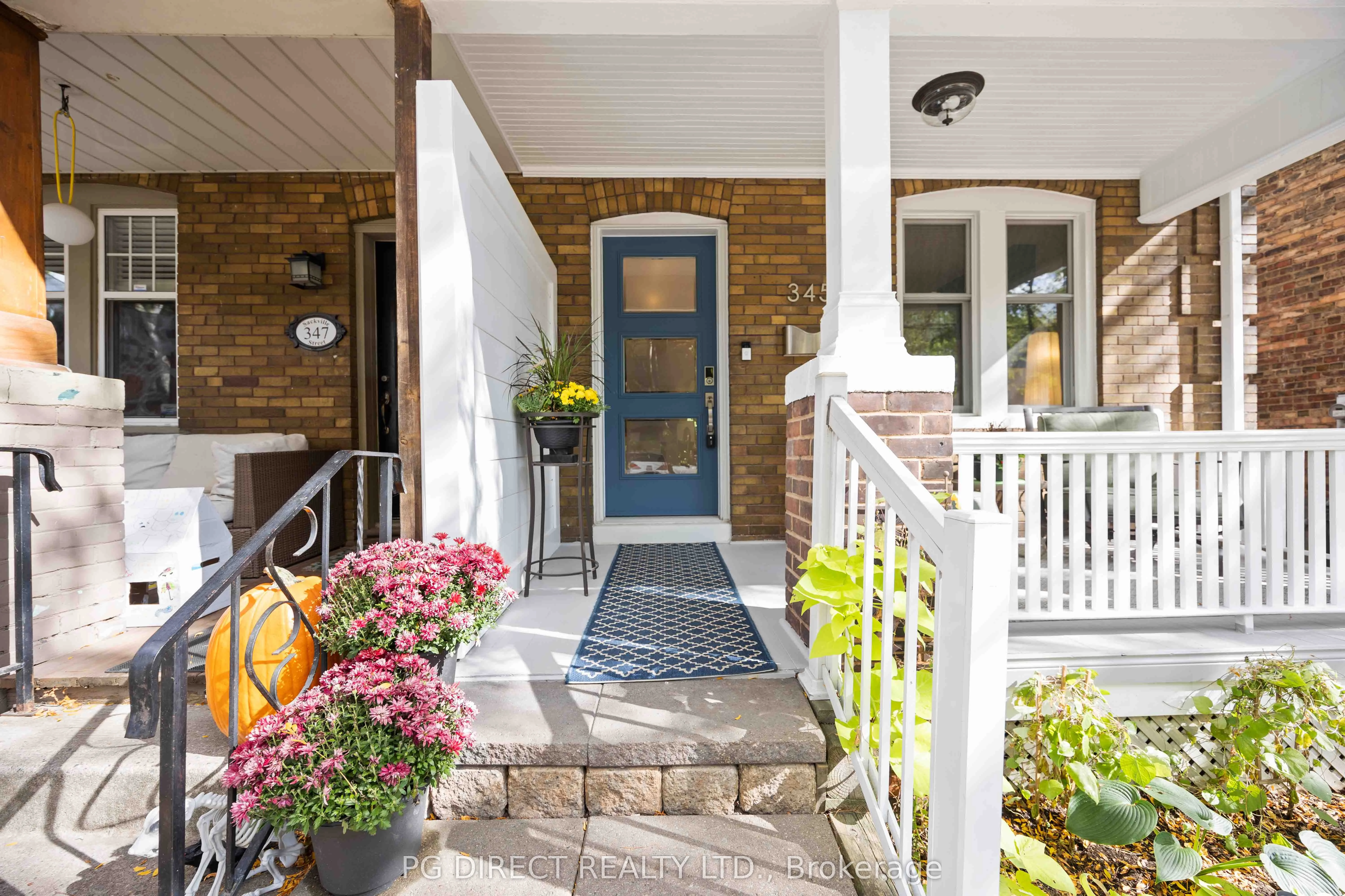 Semi-Detached in Toronto