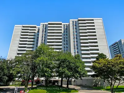 Condo Apartment in Toronto