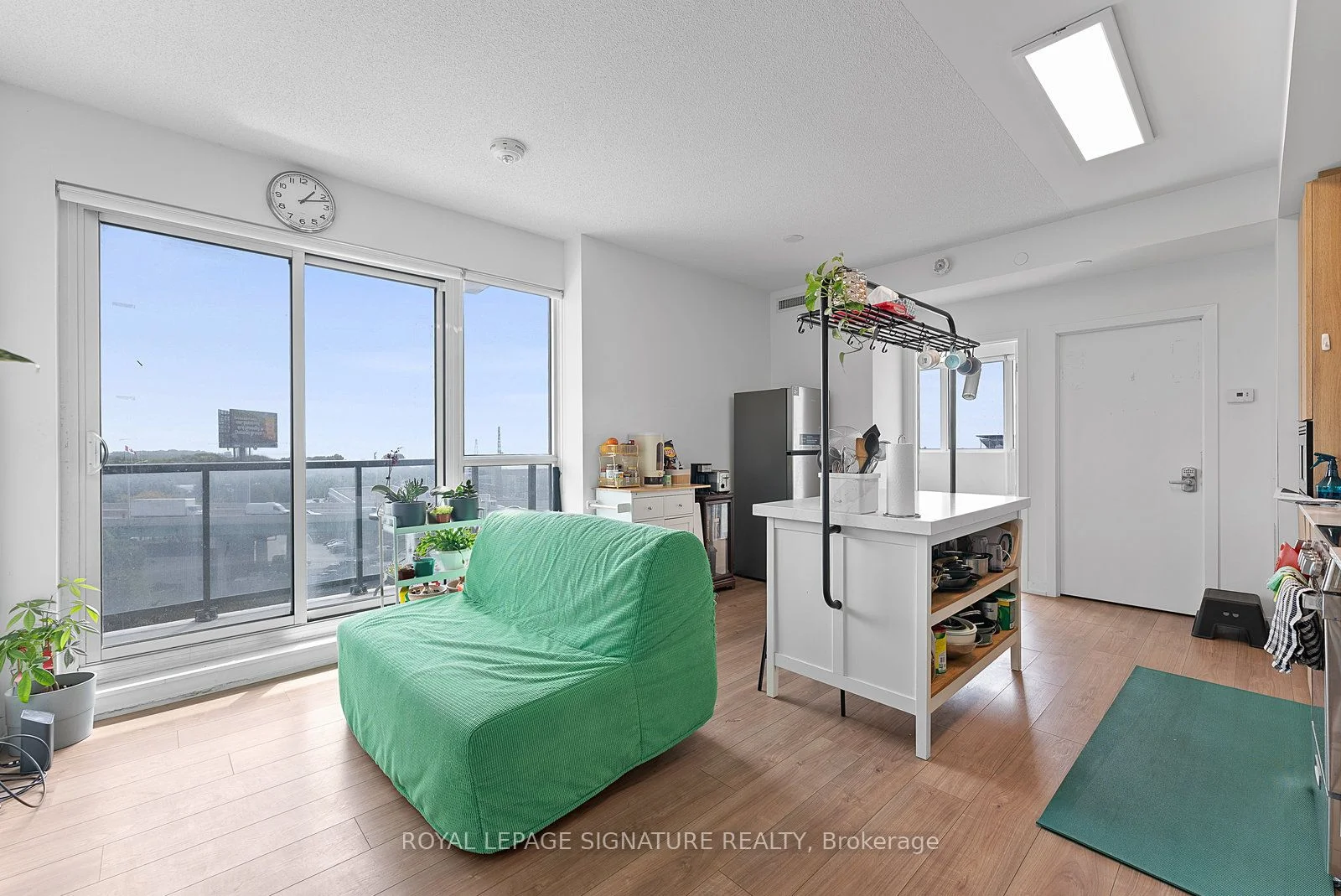 49 East Liberty Street 703, Toronto C01, On M6k 0b2