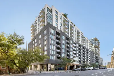 Condo Apartment in Toronto
