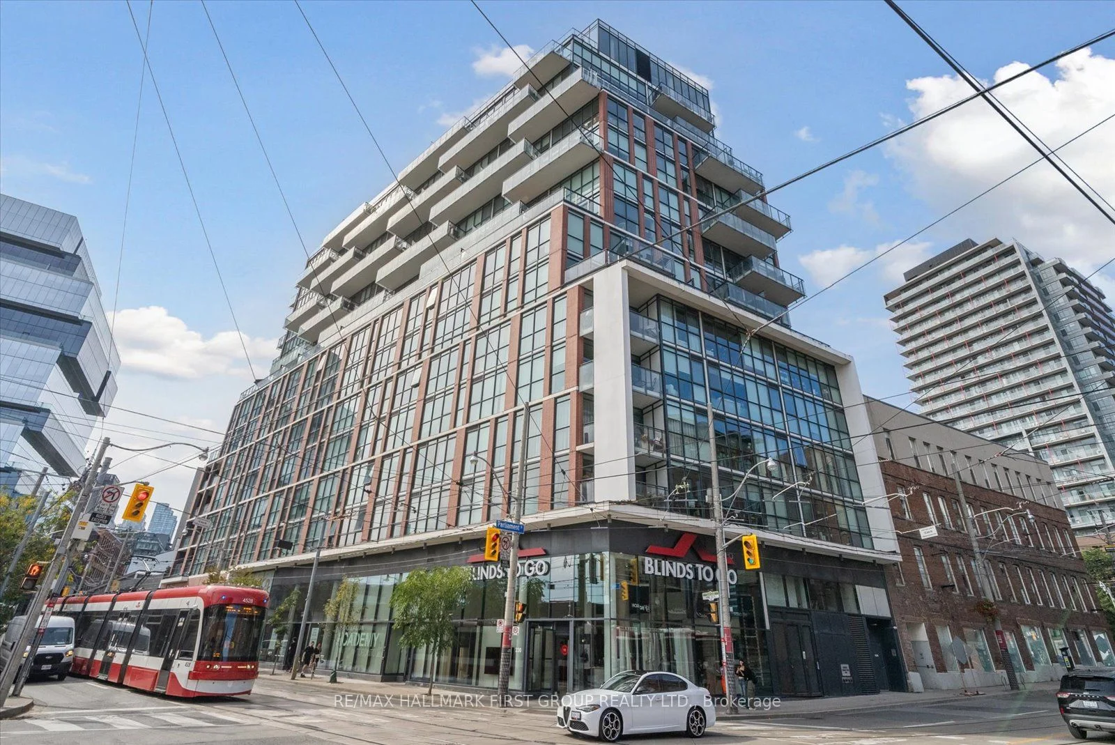 Condo Apartment in Toronto