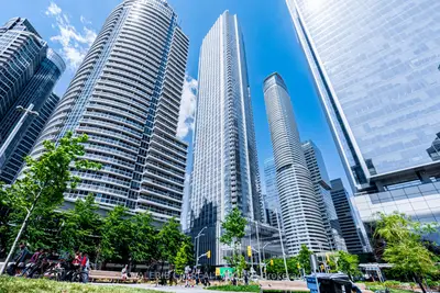 Condo Apartment in Toronto