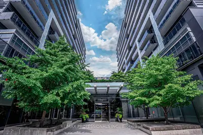 Condo Apartment in Toronto