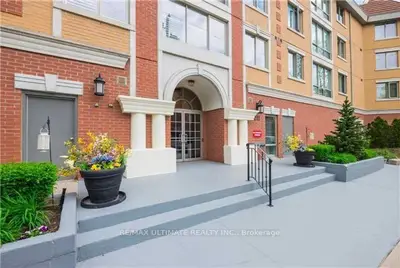 Condo Apartment in Toronto