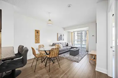 Condo Apartment in Toronto