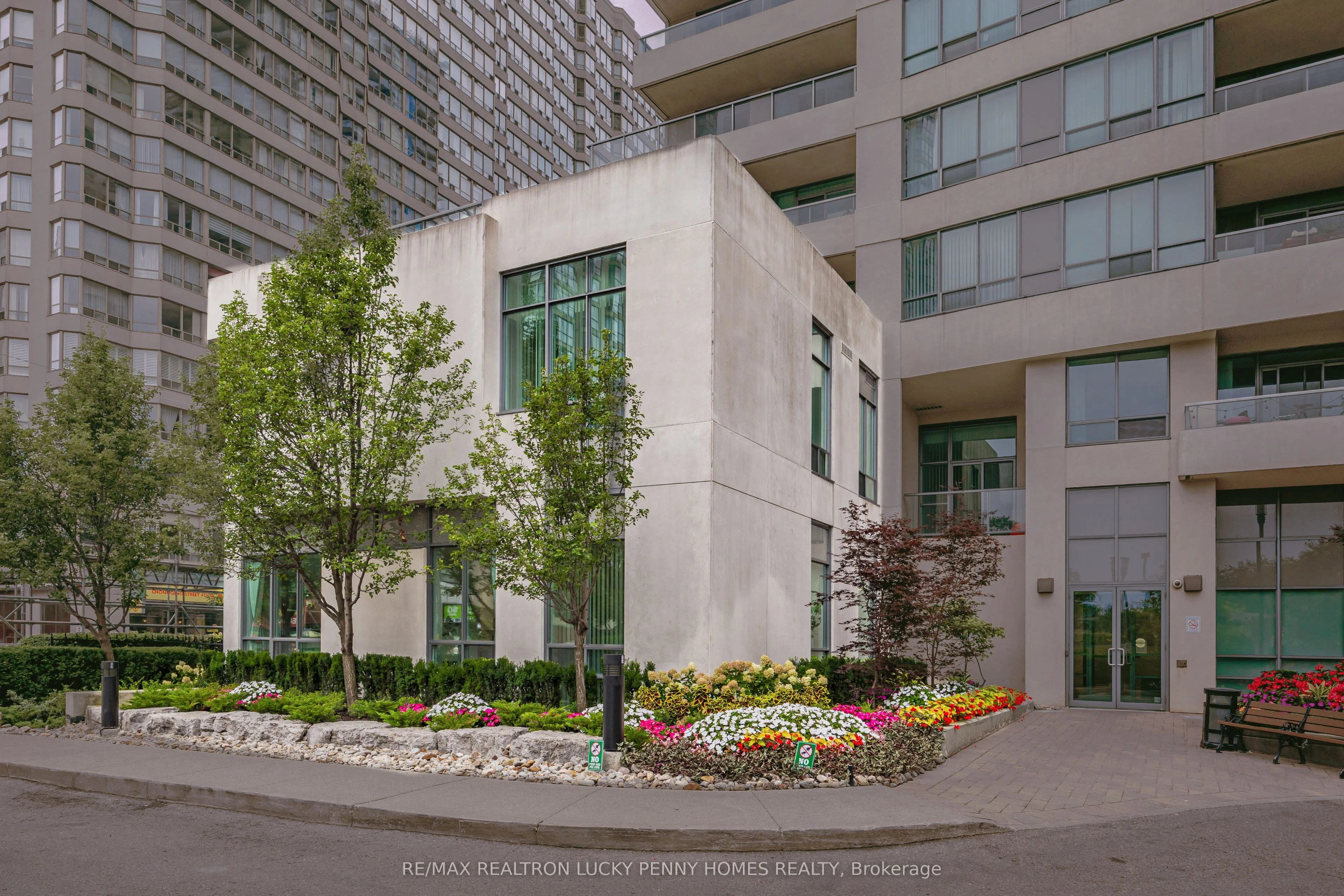Condo Townhouse in Toronto