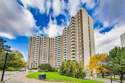 Condo Apartment in Toronto