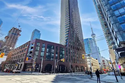 Condo Apartment in Toronto