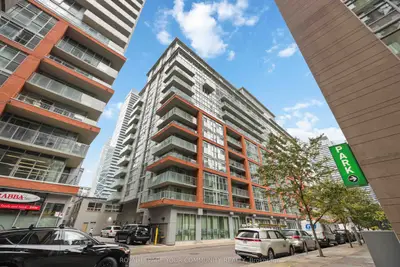 Common Element Condo in Toronto