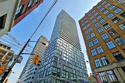Condo Apartment in Toronto
