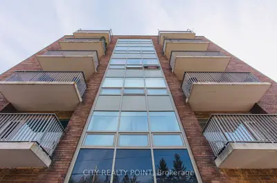 Condo Apartment in Toronto