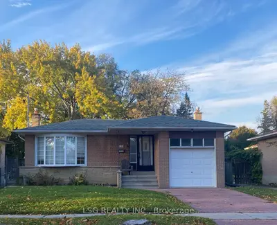 Detached in Toronto