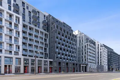 Condo Apartment in Toronto