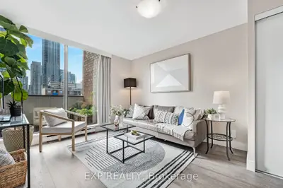 Condo Apartment in Toronto