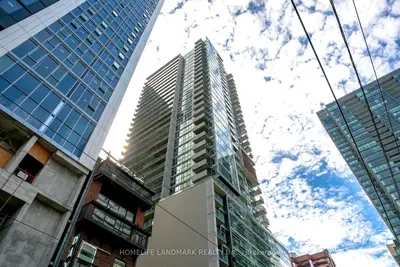 Condo Apartment in Toronto