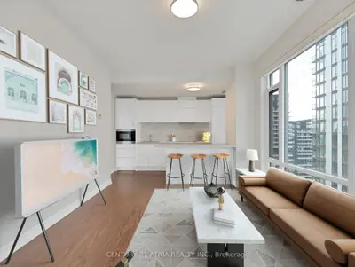 Condo Apartment in Toronto