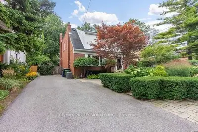 Detached in Toronto