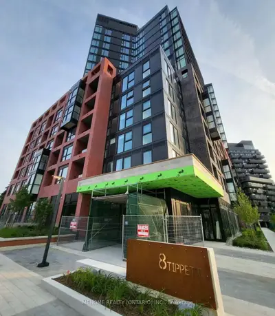 Condo Apartment in Toronto