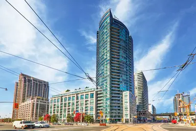 Condo Apartment in Toronto