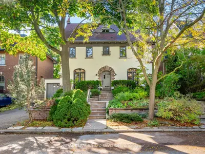 Detached in Toronto