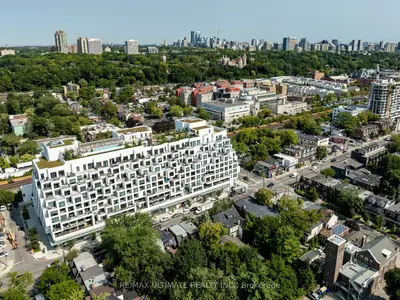 Condo Apartment in Toronto