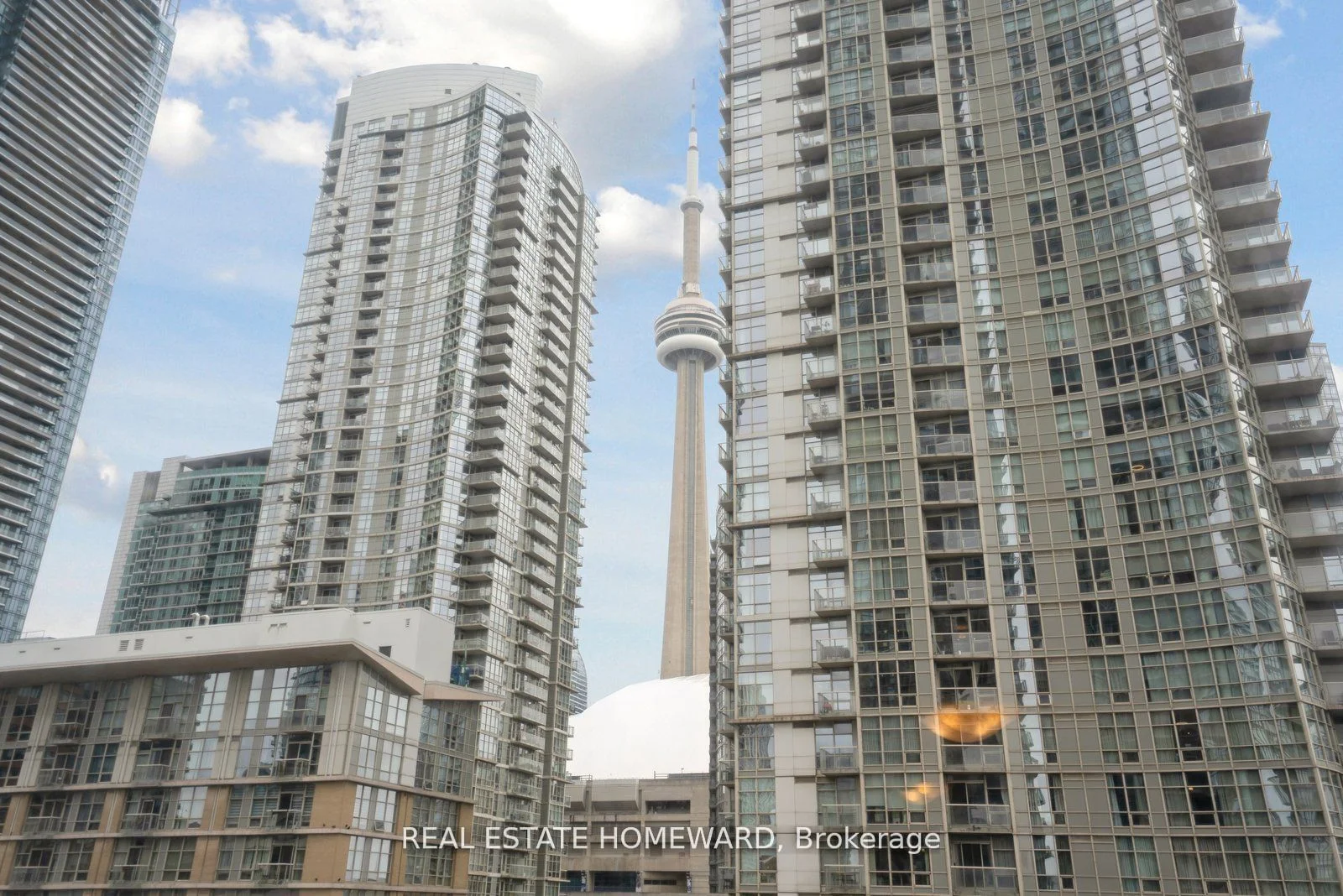 11 Brunel Court 509, Toronto C01, On M5v 3y3
