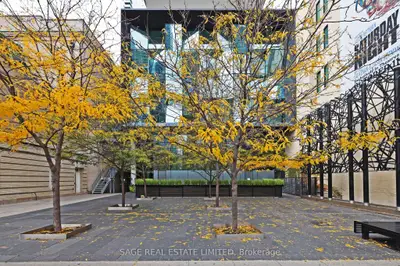 224 King Street W 3303, Toronto C01, On M5h 0a6