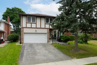Detached in Toronto