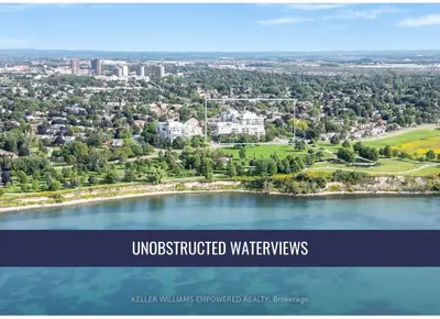 Condo Apartment in Ajax