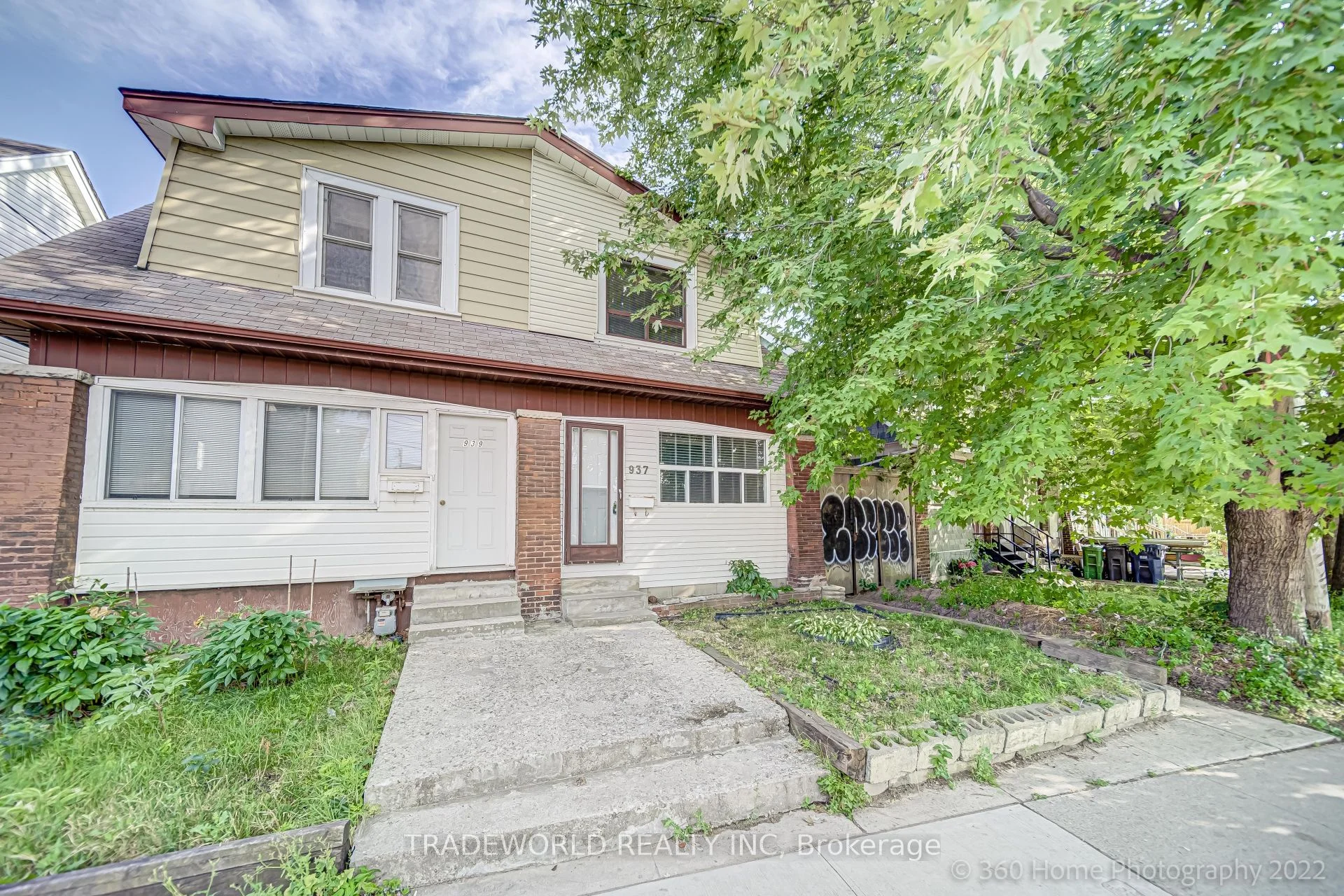 Semi-Detached in Toronto