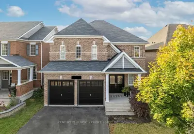 Detached in Oshawa