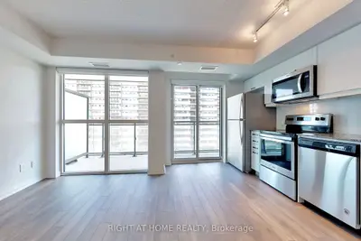 Condo Apartment in Toronto