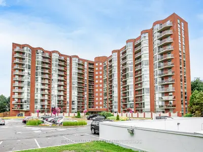 Condo Apartment in Toronto
