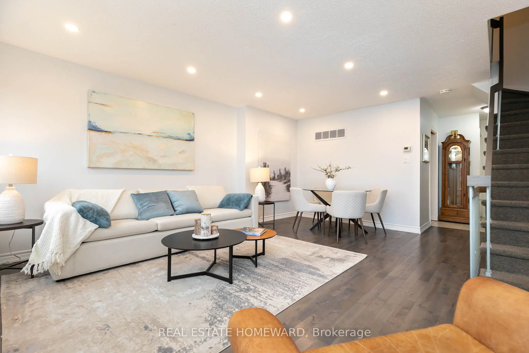 Condo Townhouse in Toronto