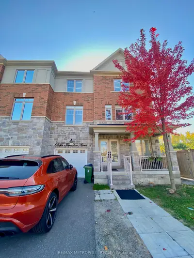 Semi-Detached in Toronto