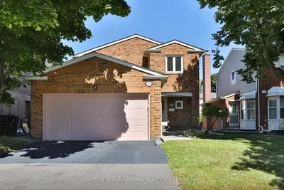 Detached in Toronto