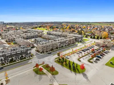 Att/Row/Townhouse in Clarington