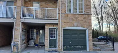Condo Townhouse in Toronto