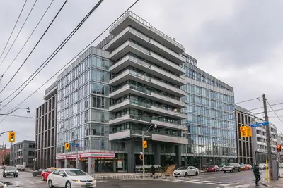 Condo Apartment in Toronto