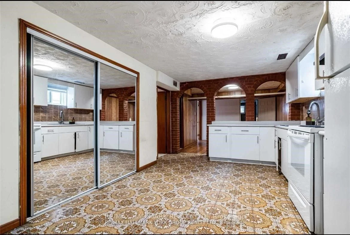 Semi-Detached in Toronto