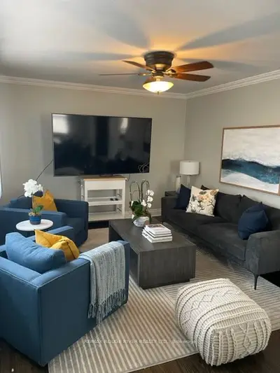Duplex in Oshawa