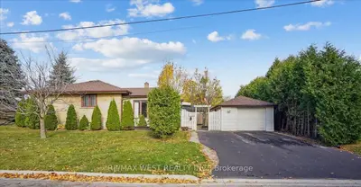 Detached in Oshawa