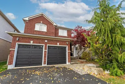 Detached in Oshawa