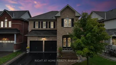 Detached in Pickering