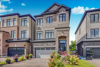 Detached in Pickering
