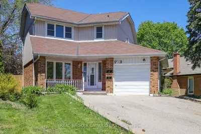 Detached in Pickering
