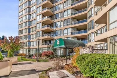 Common Element Condo in Toronto